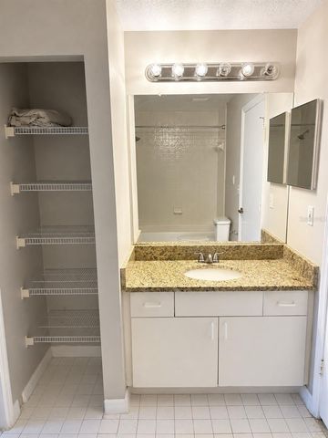 5542 METROWEST BOULEVARD 7-104, Orlando, FL 32811