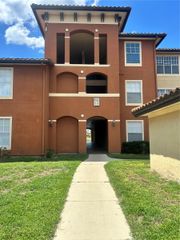 5542 METROWEST BOULEVARD 7-104, Orlando, FL 32811