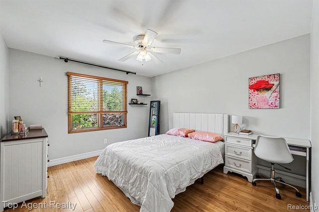 50492 Heatherwood Lane, Shelby Twp, MI 48317