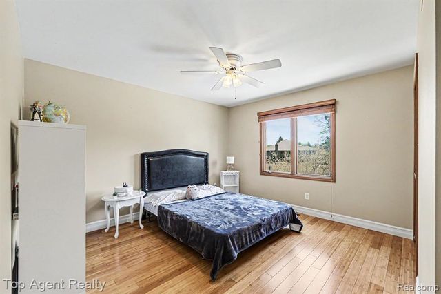 50492 Heatherwood Lane, Shelby Twp, MI 48317