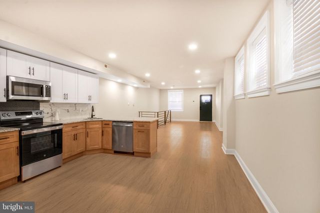 1402 S 54TH ST, Philadelphia, PA 19143