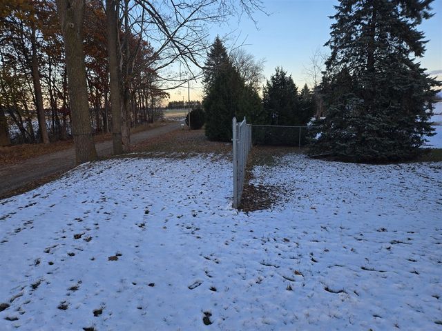 1531 S Raisin Center Highway, Adrian, MI 49221