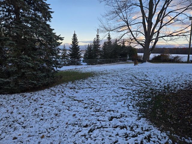 1531 S Raisin Center Highway, Adrian, MI 49221