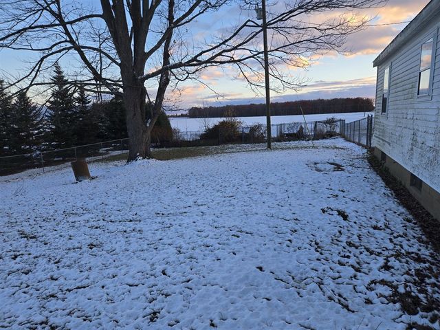 1531 S Raisin Center Highway, Adrian, MI 49221