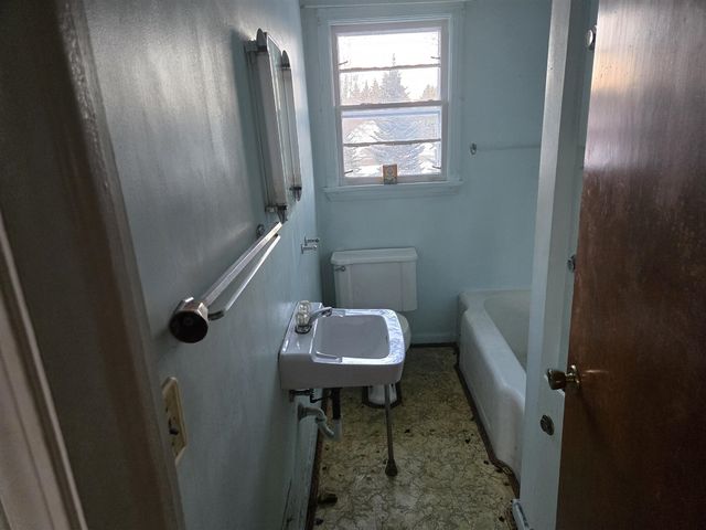 1531 S Raisin Center Highway, Adrian, MI 49221