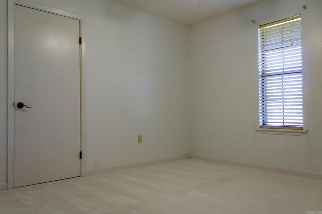 1302 E 20th Street, Stuttgart, AR 72160