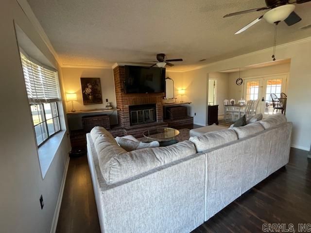 1302 E 20th Street, Stuttgart, AR 72160