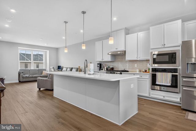 133 DOMENICA DR, Moorestown, NJ 08057