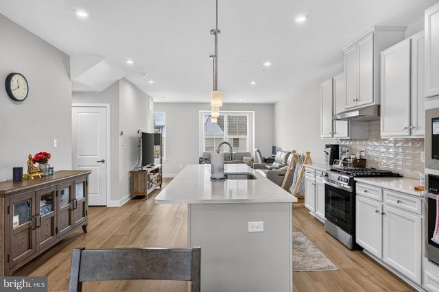 133 DOMENICA DR, Moorestown, NJ 08057