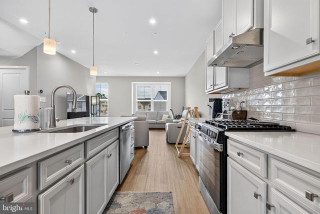 133 DOMENICA DR, Moorestown, NJ 08057