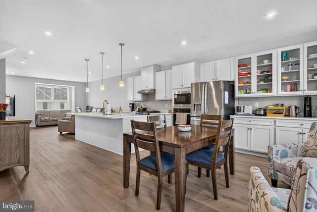 133 DOMENICA DR, Moorestown, NJ 08057