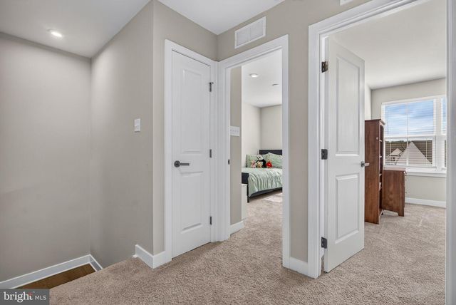 133 DOMENICA DR, Moorestown, NJ 08057