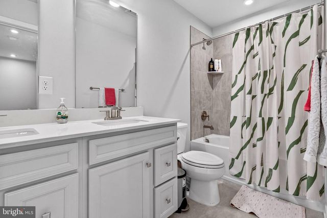 133 DOMENICA DR, Moorestown, NJ 08057