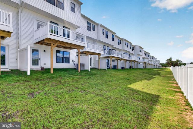 133 DOMENICA DR, Moorestown, NJ 08057