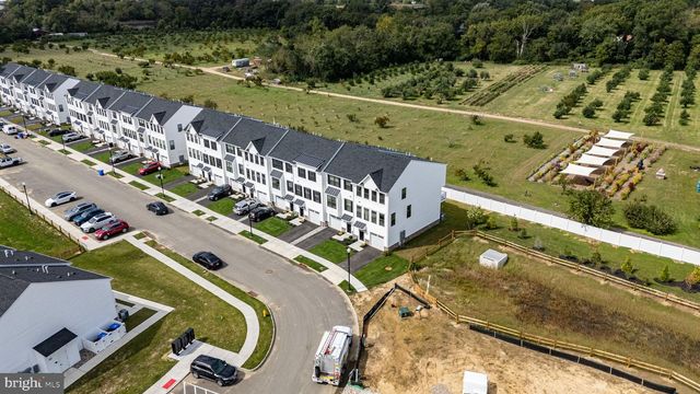 133 DOMENICA DR, Moorestown, NJ 08057