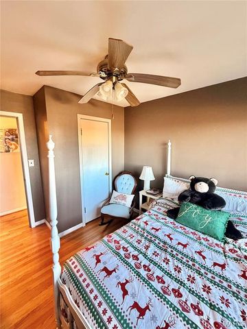 617 Perry Street, De Soto, MO 63020