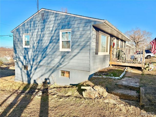 617 Perry Street, De Soto, MO 63020