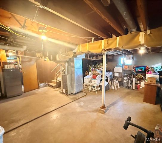 617 Perry Street, De Soto, MO 63020