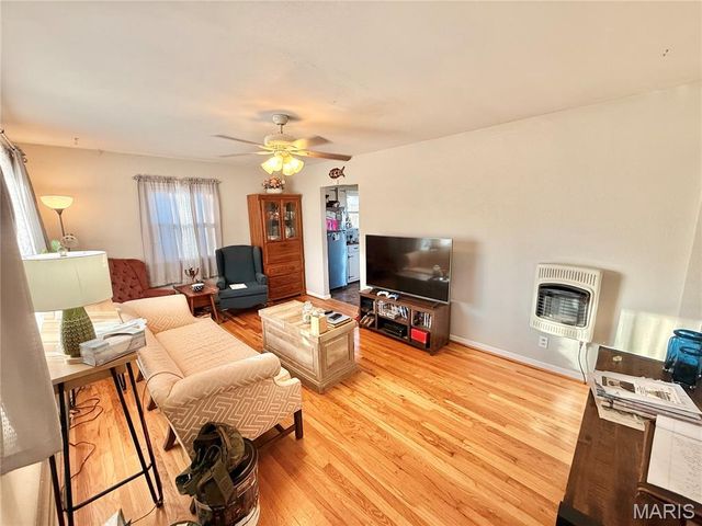 617 Perry Street, De Soto, MO 63020