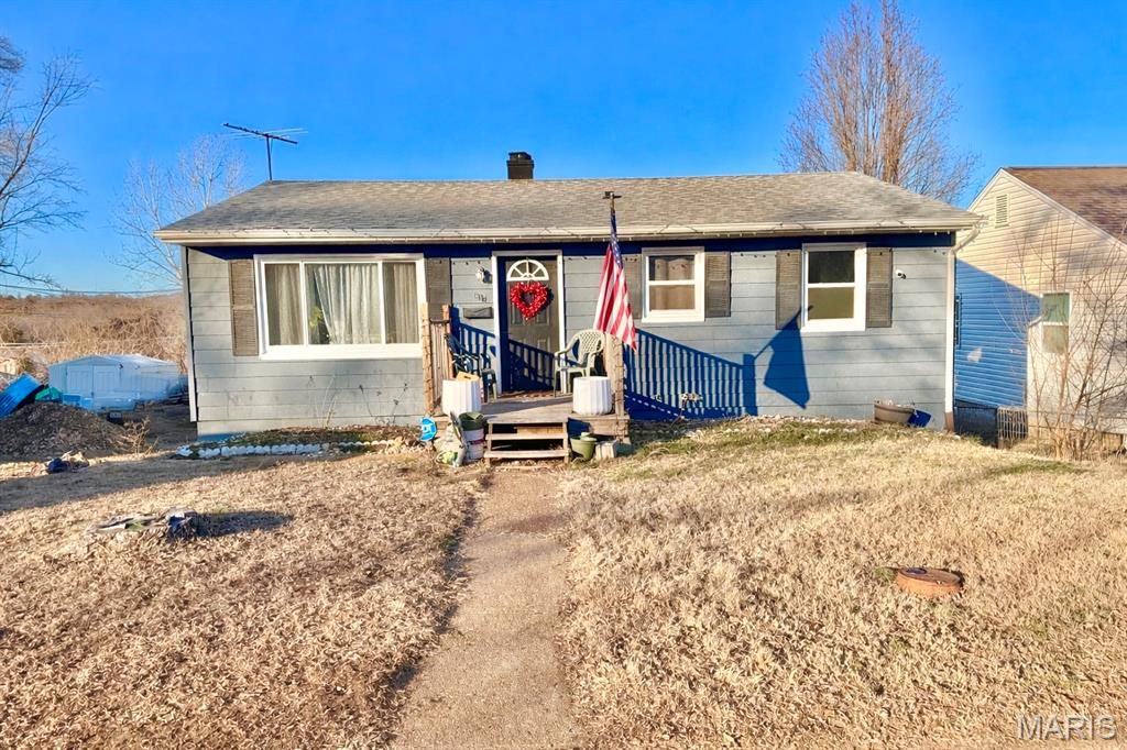 617 Perry Street, De Soto, MO 63020