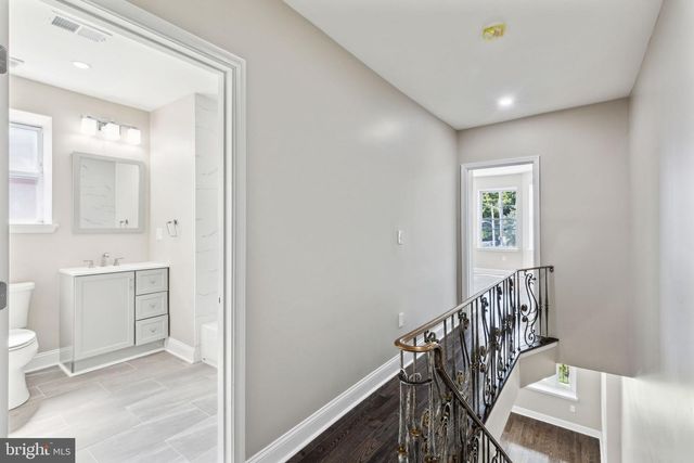 1821 W PORTER ST, Philadelphia, PA 19145
