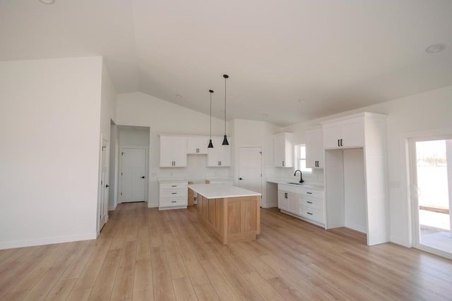 1361 Annapolis DRIVE, Holmen, WI 54636