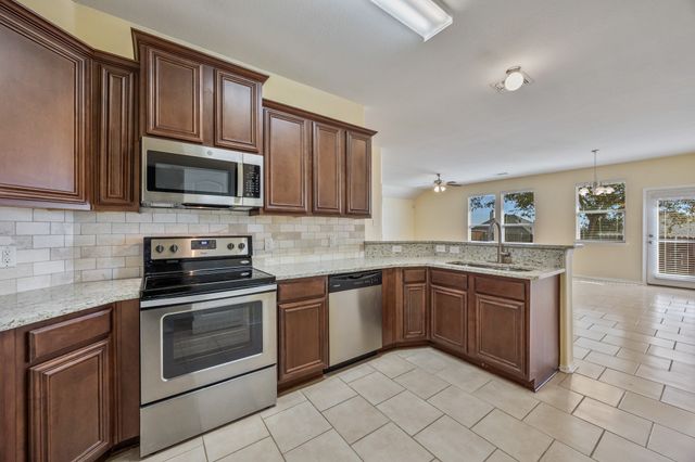 2508 Pioneer Bluffs Road, Balch Springs, TX 75181