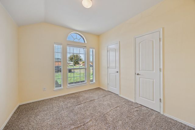 2508 Pioneer Bluffs Road, Balch Springs, TX 75181