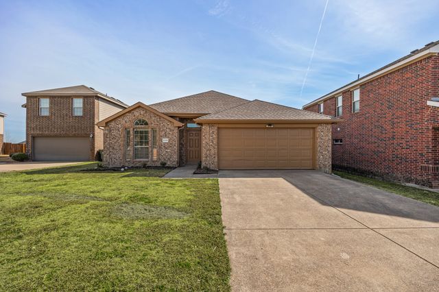 2508 Pioneer Bluffs Road, Balch Springs, TX 75181