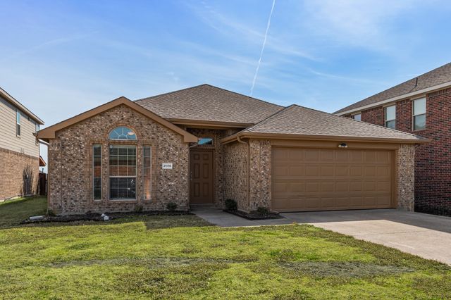 2508 Pioneer Bluffs Road, Balch Springs, TX 75181