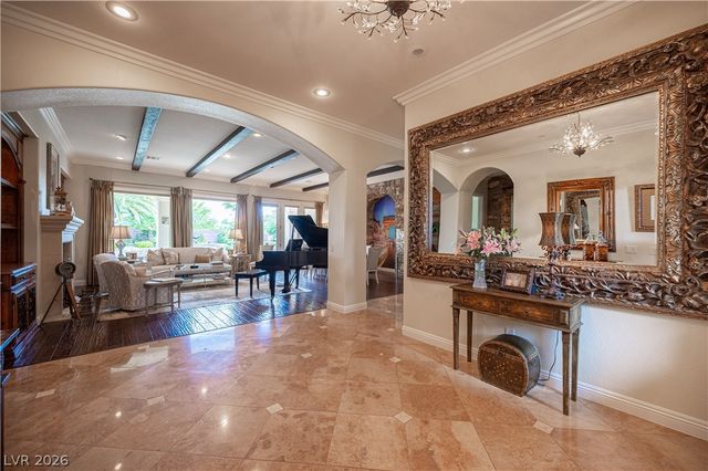 10925 Iris Canyon Lane, Las Vegas, NV 89135