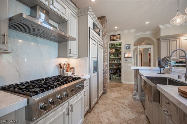 10925 Iris Canyon Lane, Las Vegas, NV 89135