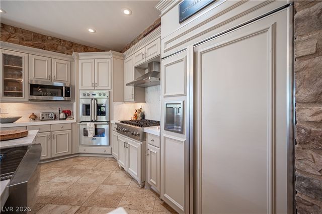 10925 Iris Canyon Lane, Las Vegas, NV 89135