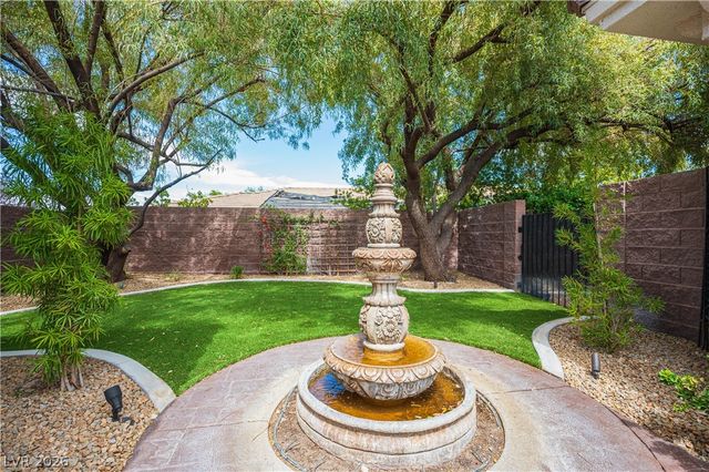 10925 Iris Canyon Lane, Las Vegas, NV 89135