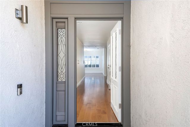 27725 Calle Valdes, Mission Viejo, CA 92692