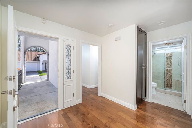 27725 Calle Valdes, Mission Viejo, CA 92692