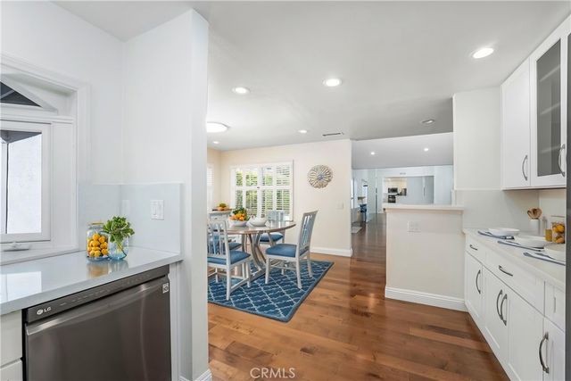 27725 Calle Valdes, Mission Viejo, CA 92692