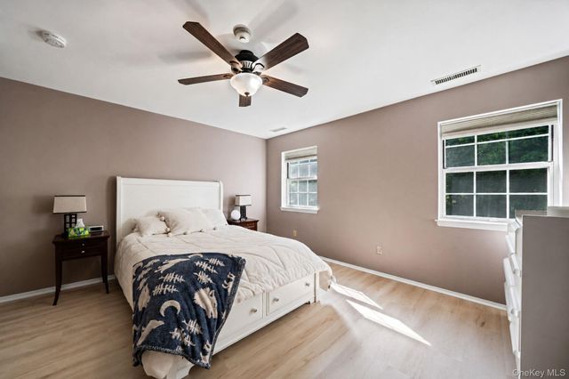 908 Sara Circle, Port Jefferson Station, NY 11776