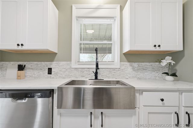 1341 S Sandusky Avenue, Tulsa, OK 74112