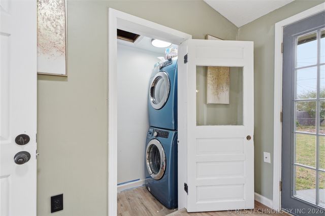 1341 S Sandusky Avenue, Tulsa, OK 74112