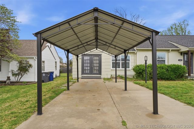 1341 S Sandusky Avenue, Tulsa, OK 74112