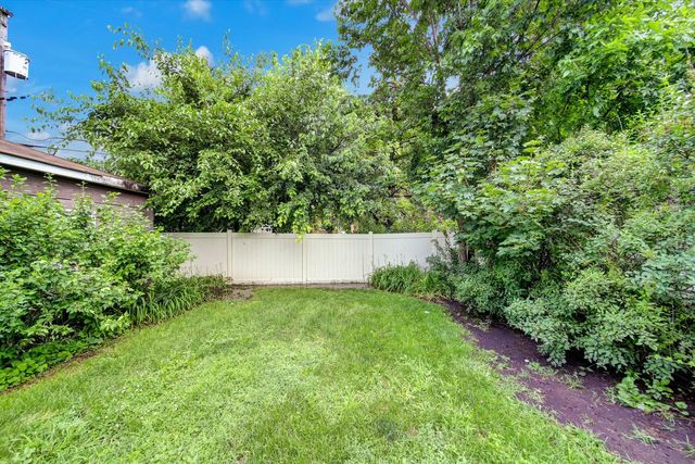 655 ALBERT Street, Elmhurst, IL 60126