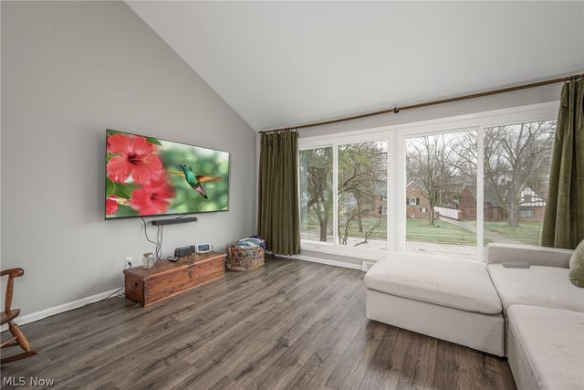 3711 Meadowbrook Boulevard, University Heights, OH 44118