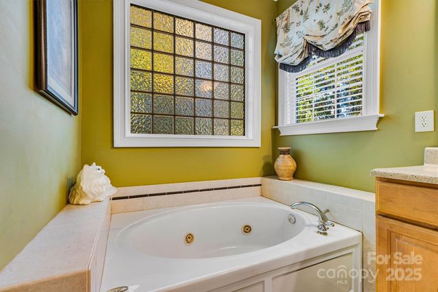 1566 Shearers Road, Mooresville, NC 28115