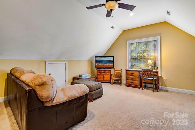 1566 Shearers Road, Mooresville, NC 28115