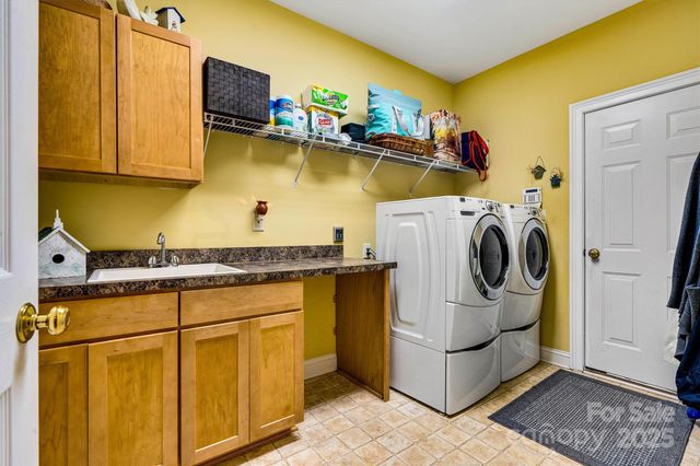 1566 Shearers Road, Mooresville, NC 28115