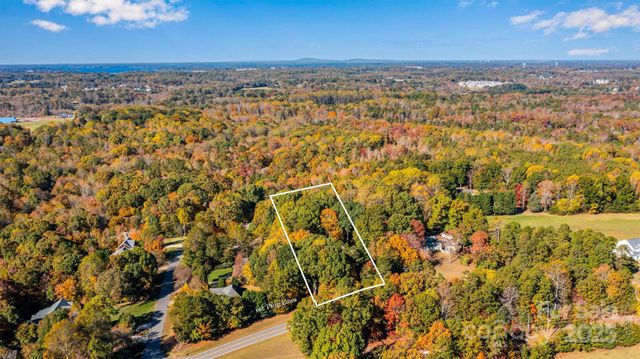 1566 Shearers Road, Mooresville, NC 28115