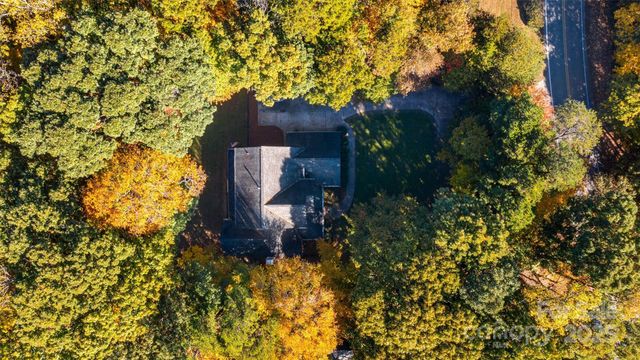 1566 Shearers Road, Mooresville, NC 28115