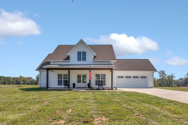 200 Beartown Rd, Loretto, TN 38469