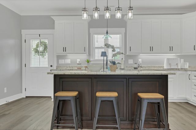 200 Beartown Rd, Loretto, TN 38469